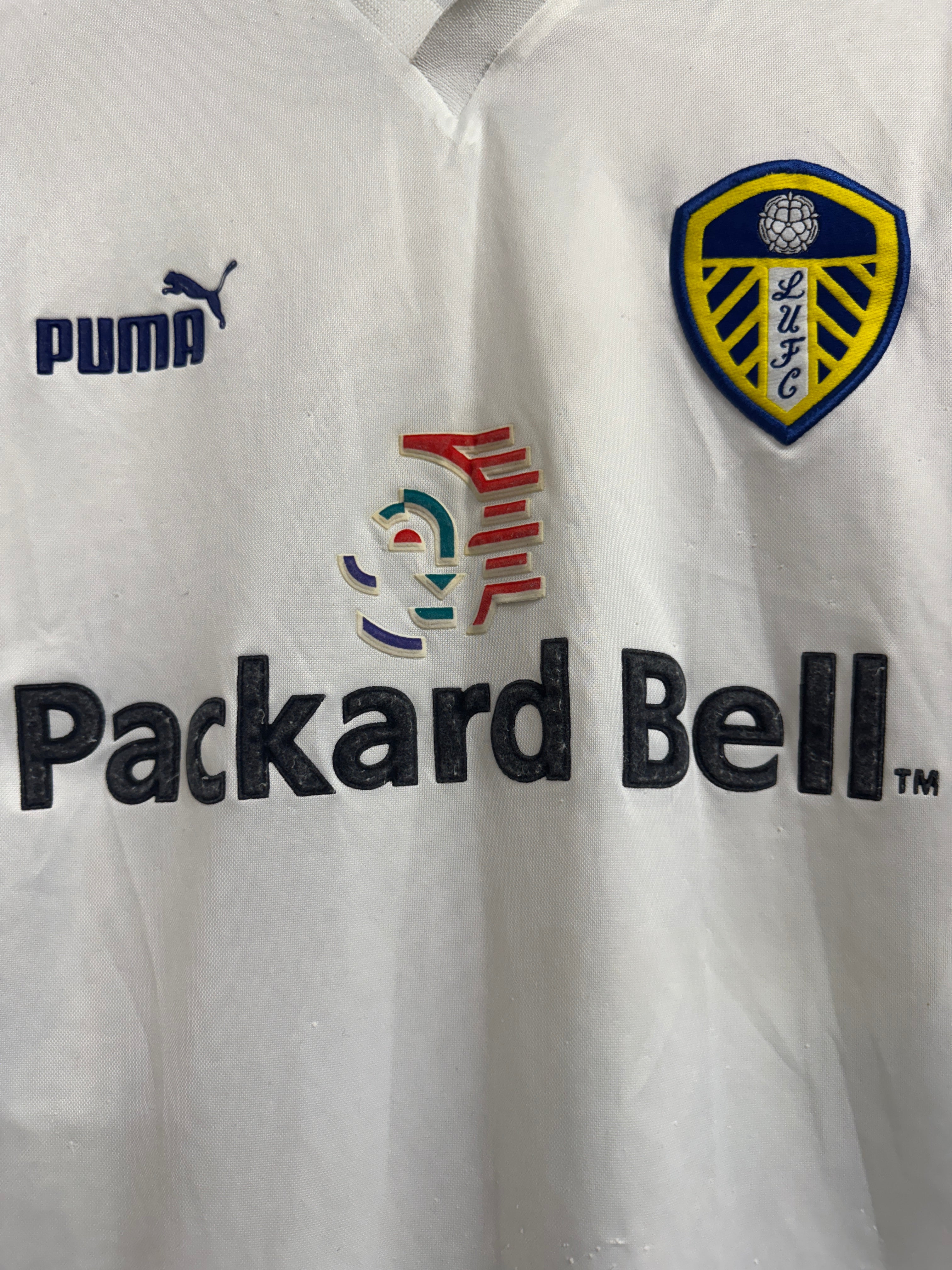 Leeds United 1998/99 Home Shirt | Retro Screamers