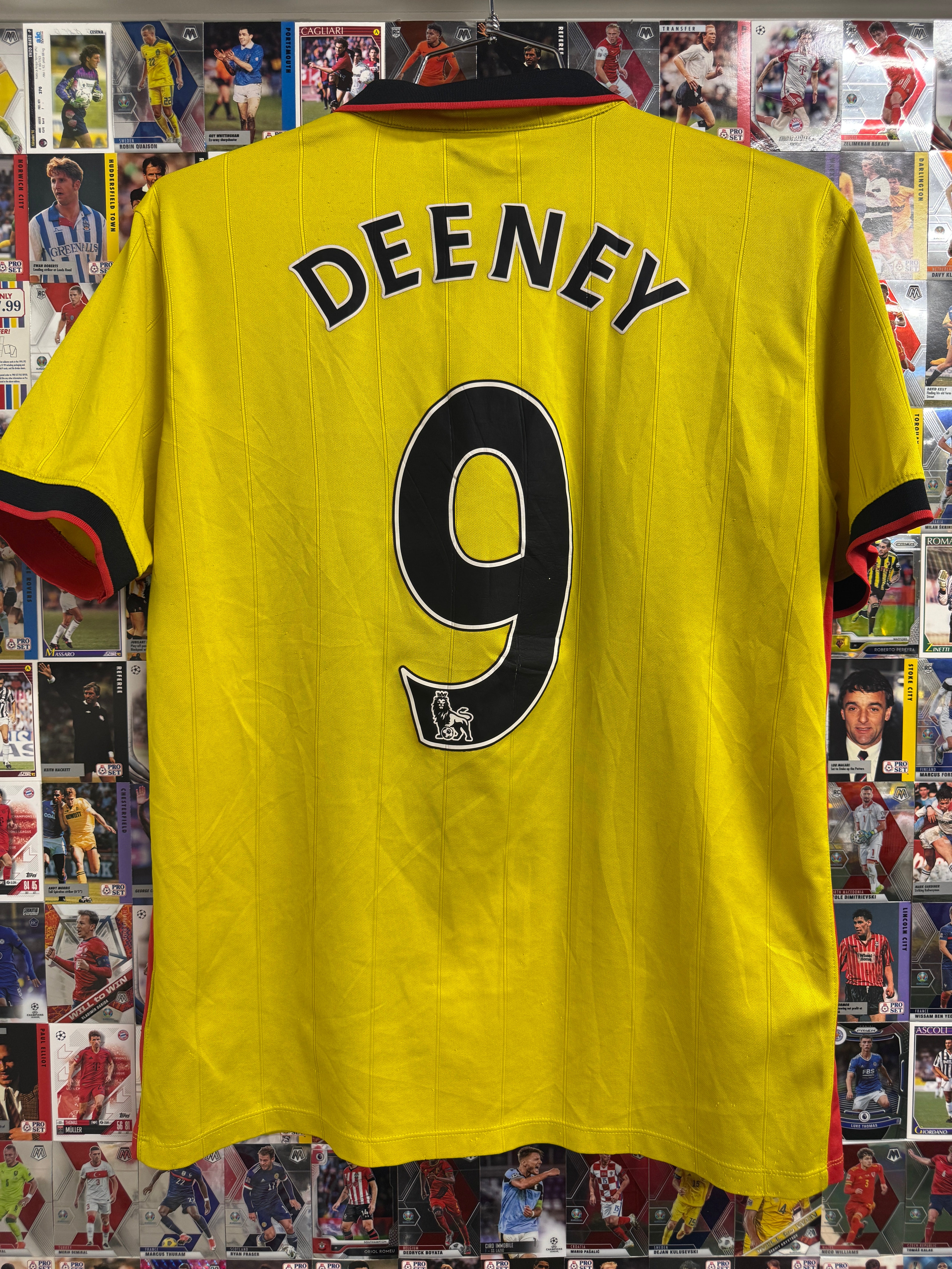 Watford 2016/17 Troy Deeney #9 Home Shirt - L