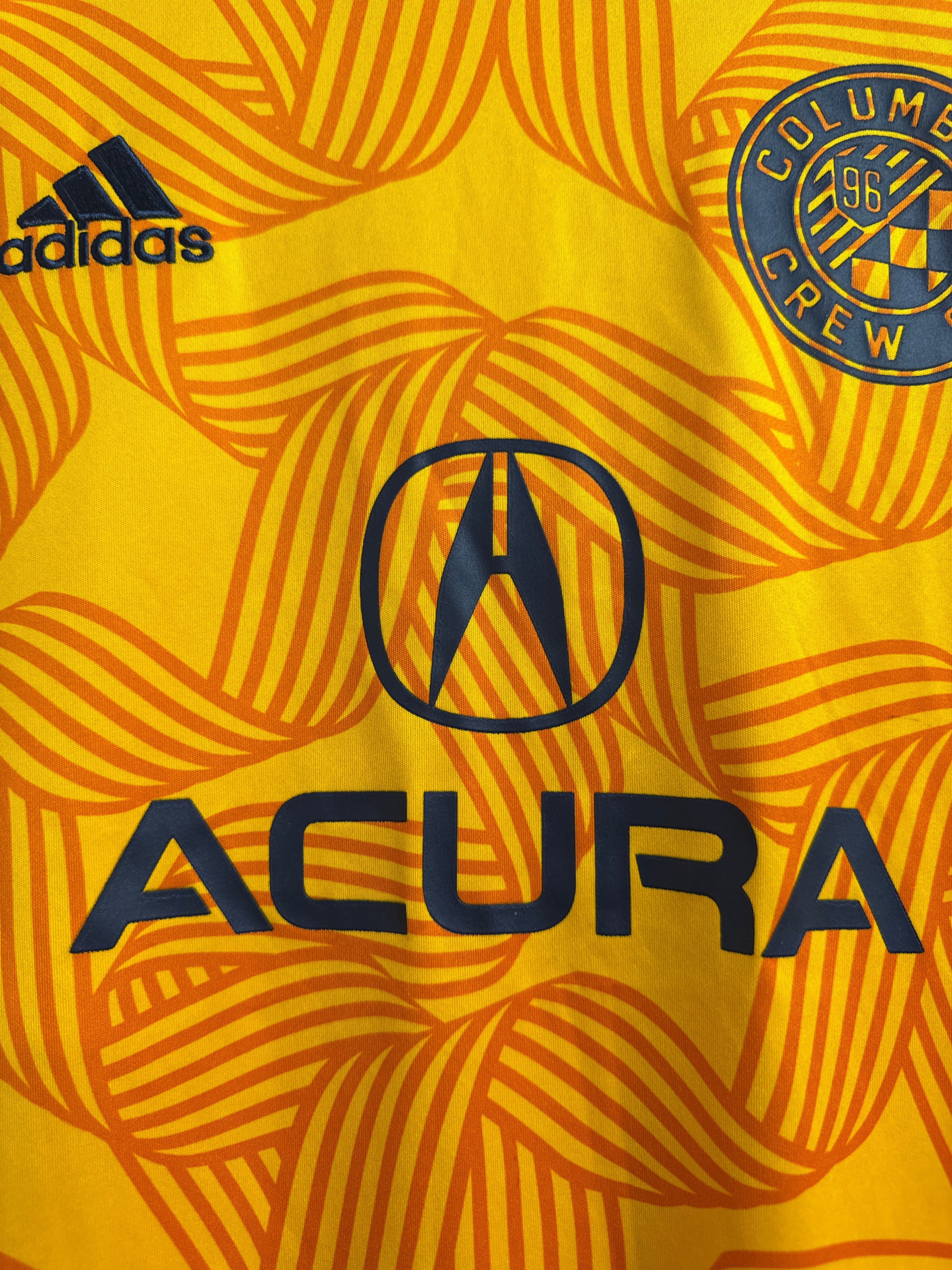 Columbus Crew 2019/20 Pre-Match Kick Cancer Shirt | Retro Screamers