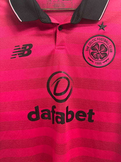 Celtic 2016 Away Shirt - M
