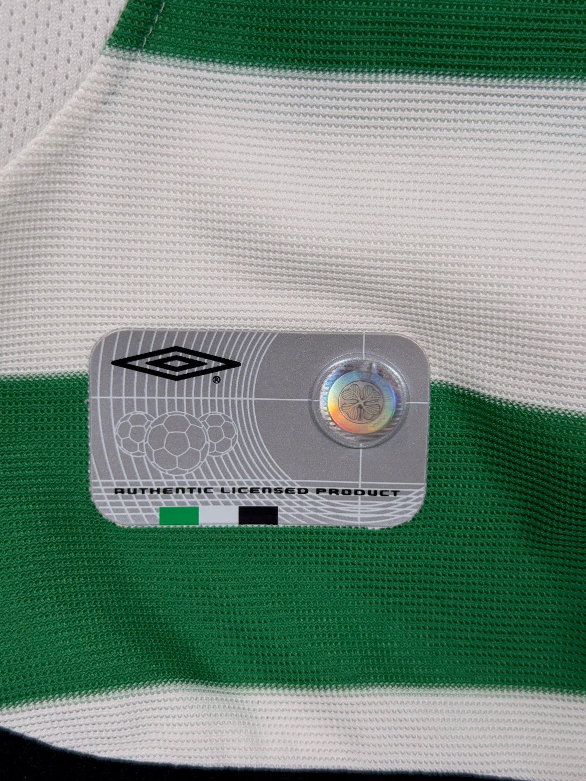 Celtic 2001/03 Henrik Larsson #7 Home Shirt - L