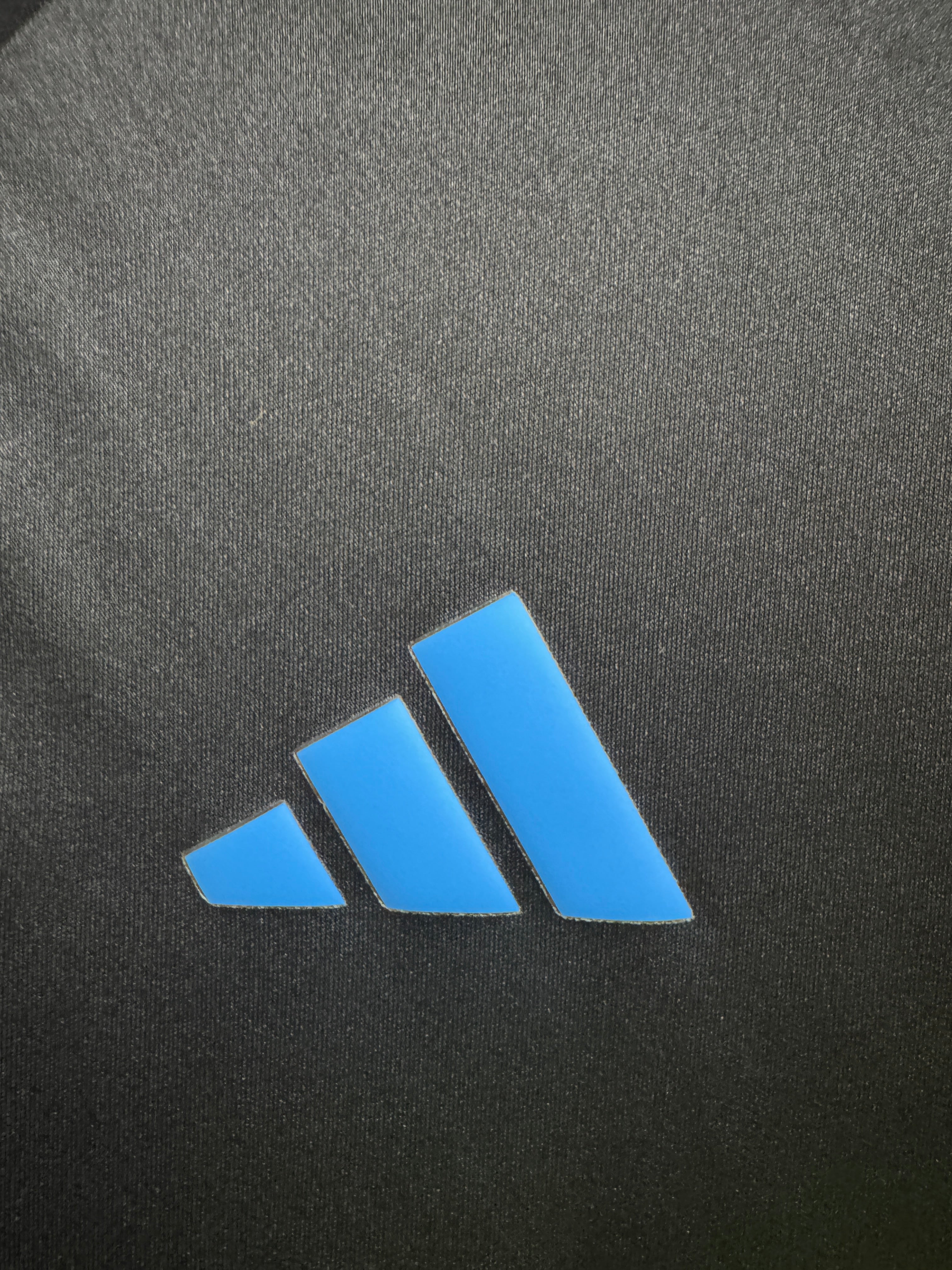 Arsenal 2023 Training Shirt - L