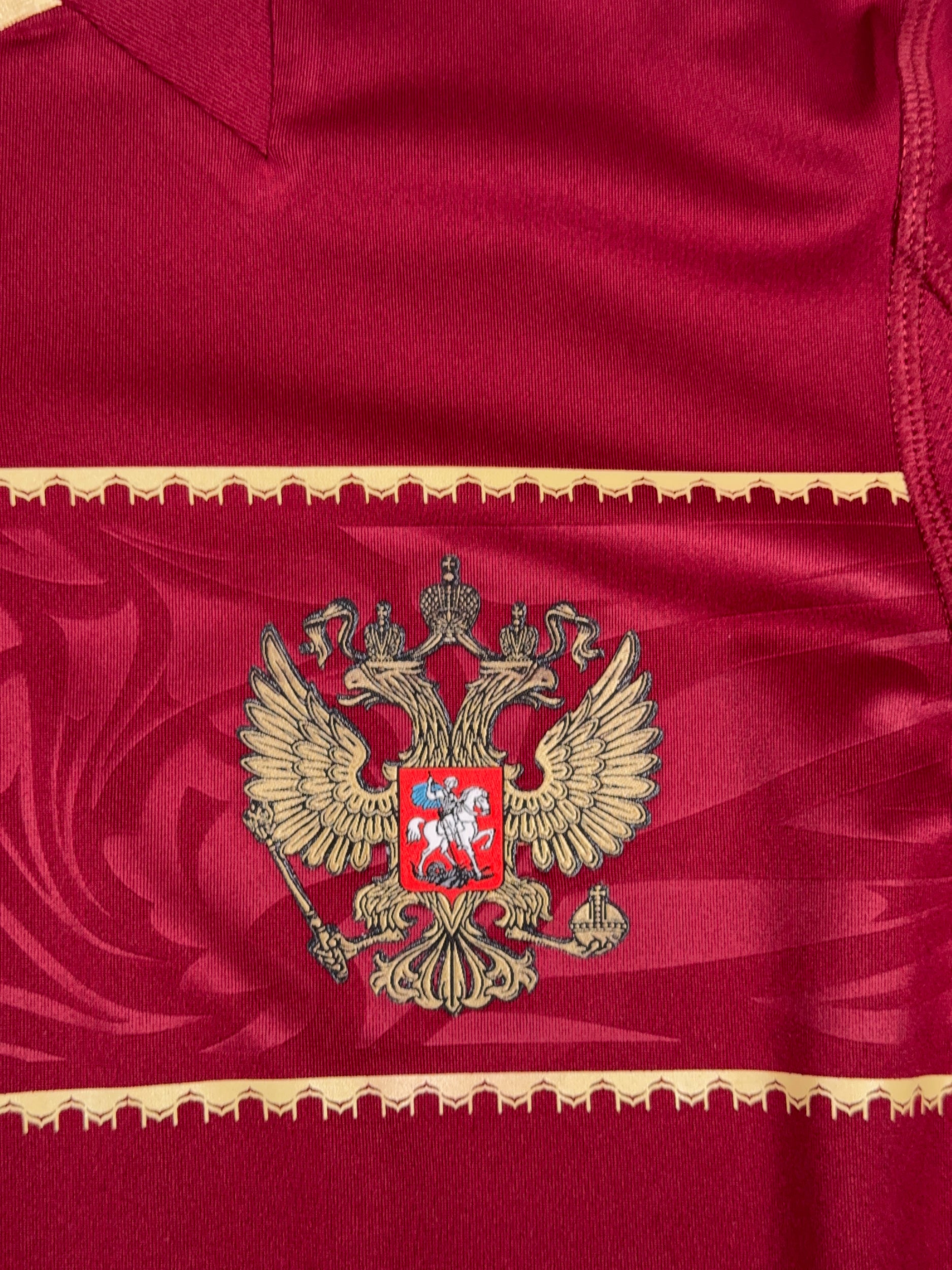 Russia 2009/10 Andrei Arshavin #10 Home Shirt - M