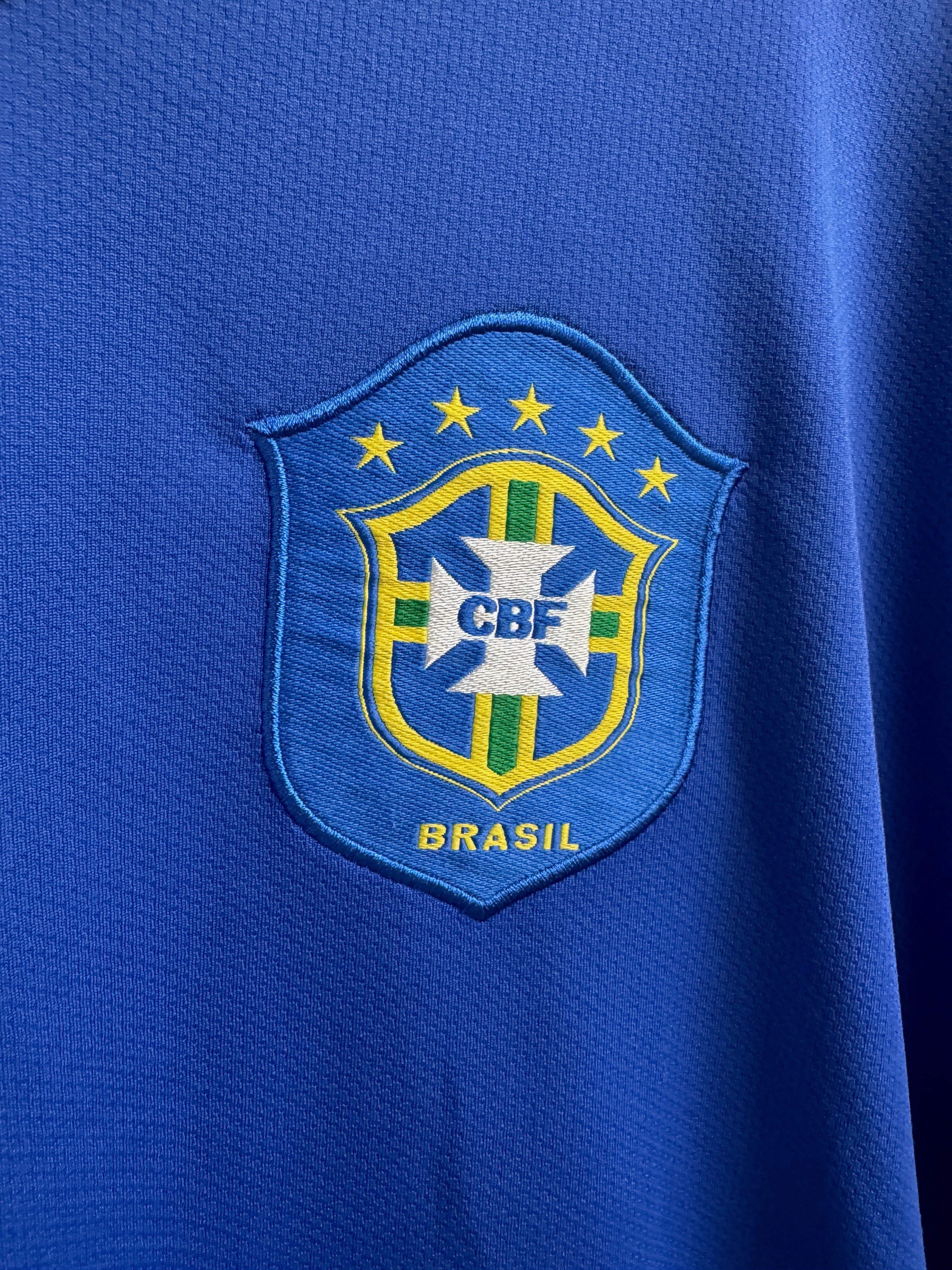 Brazil 2006/07 Ronaldinho #10 Away Shirt | Retro Screamers