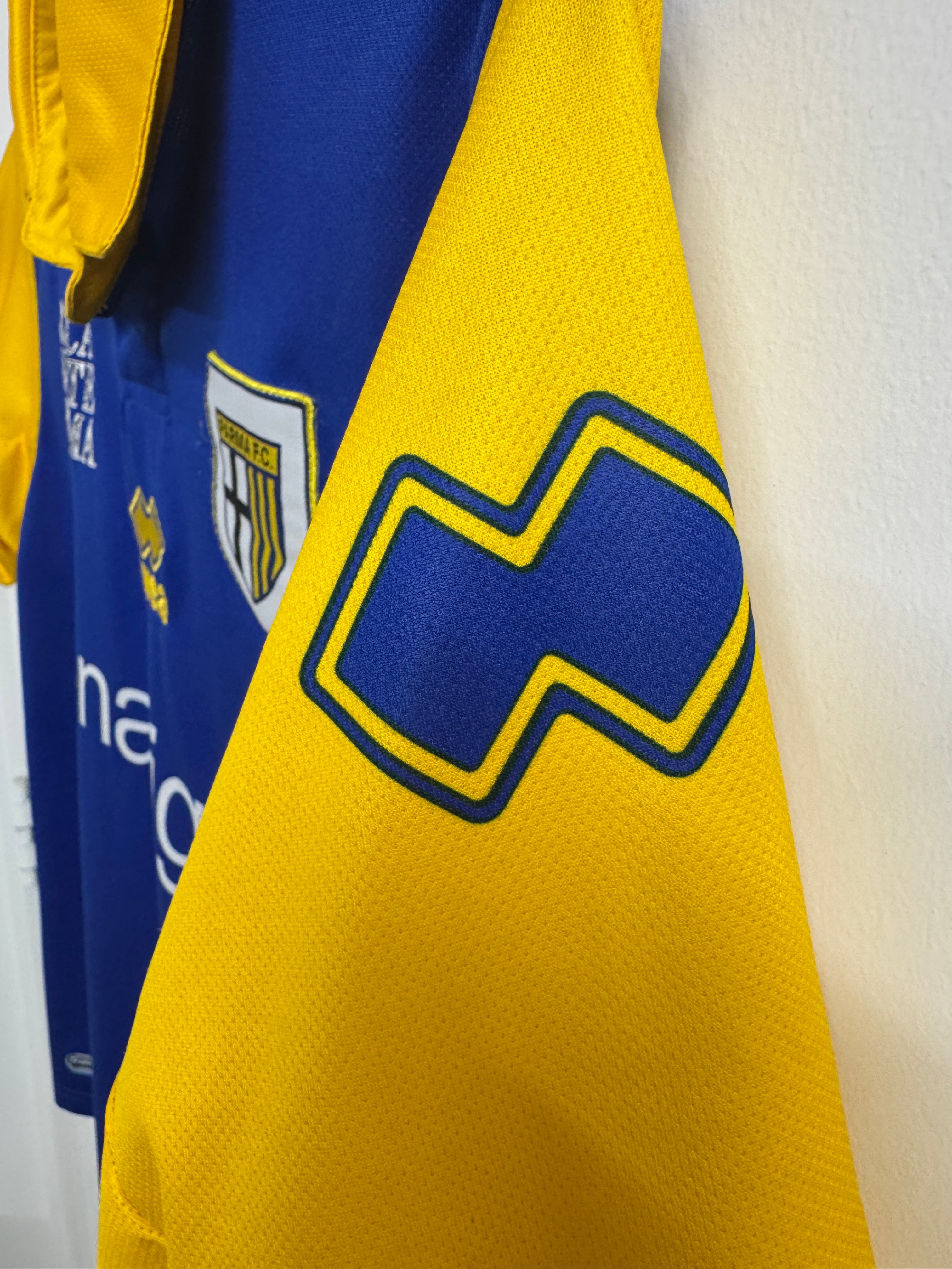 Parma 2010 Away Shirt - M