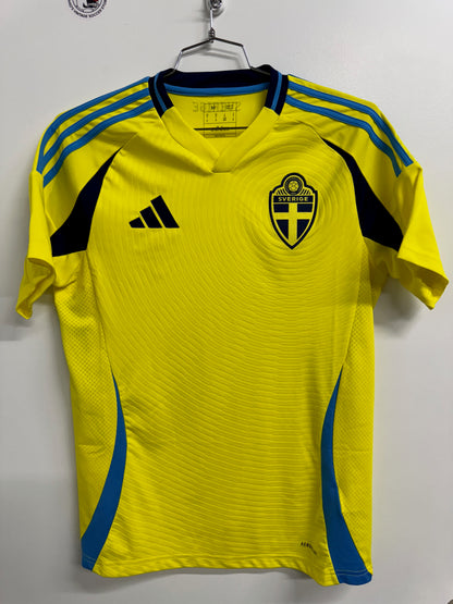 Sweden 2024 Gyokeres #17 Home Shirt - M