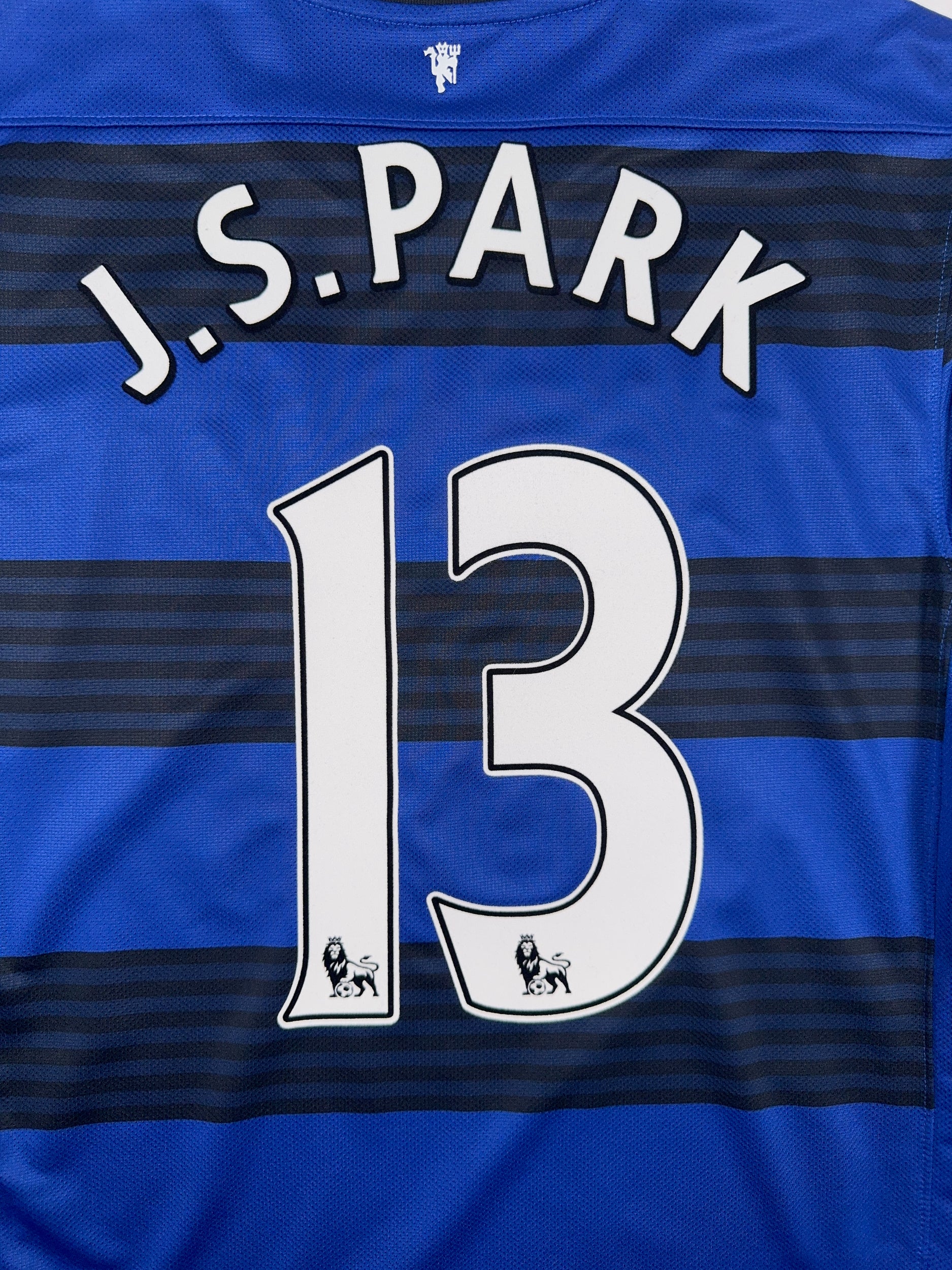 Manchester United 2011/13 Park Ji Sung #13 Longsleeve Away Shirt - M