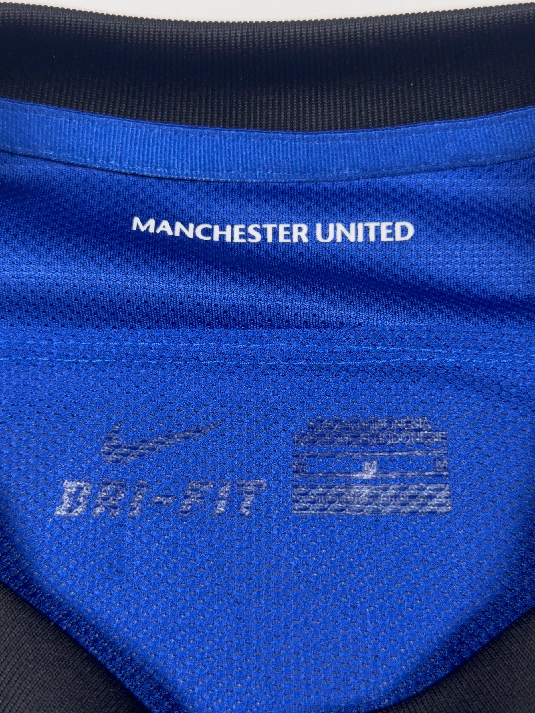 Manchester United 2011/13 Park Ji Sung #13 Longsleeve Away Shirt - M