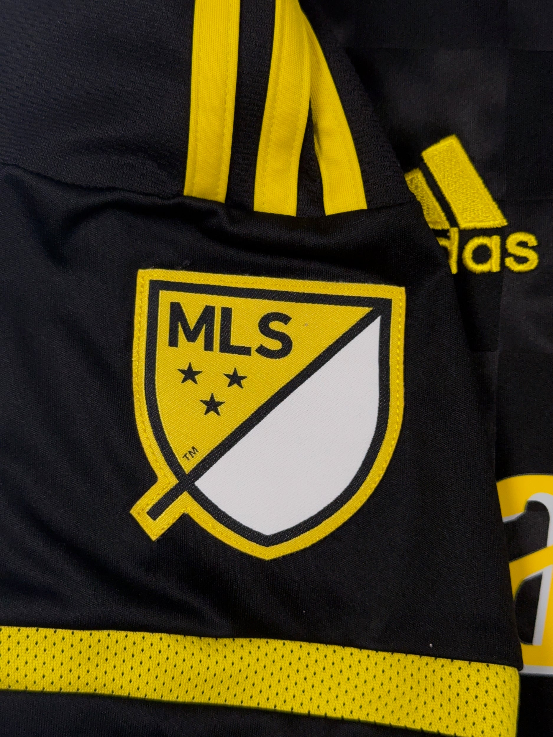 Columbus Crew 2015/17 Away Shirt - M
