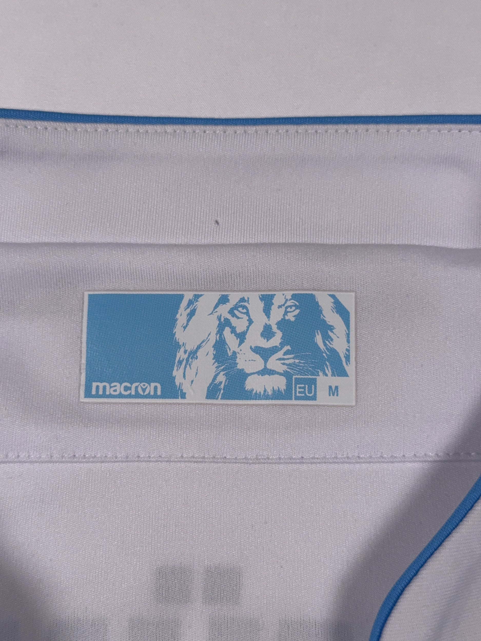 1860 Munchen 2019/20 Home Shirt - M