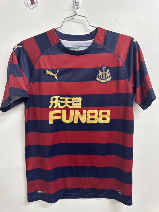 Newcastle United 2018 Away - M