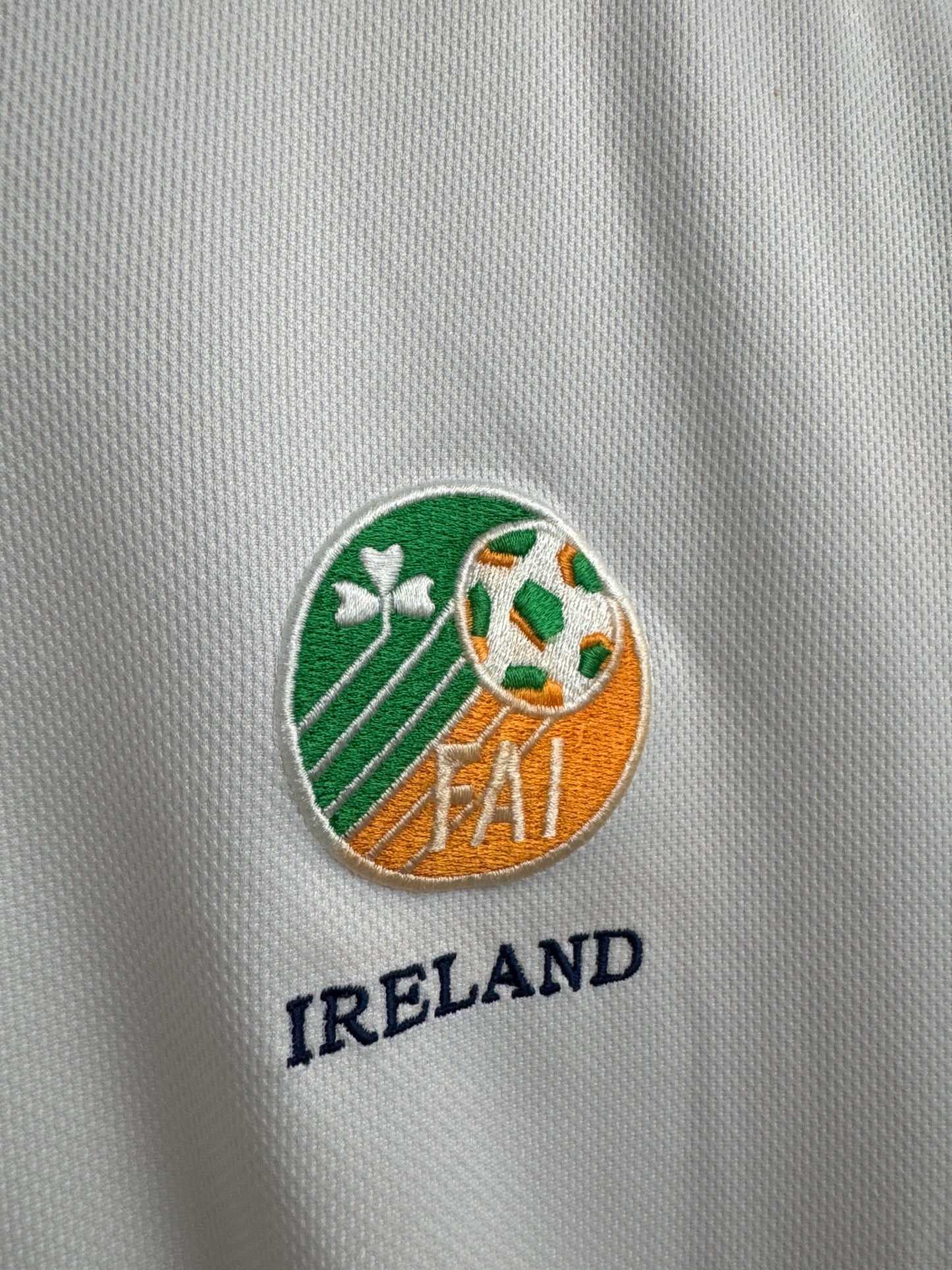 Ireland 2002 Away - L