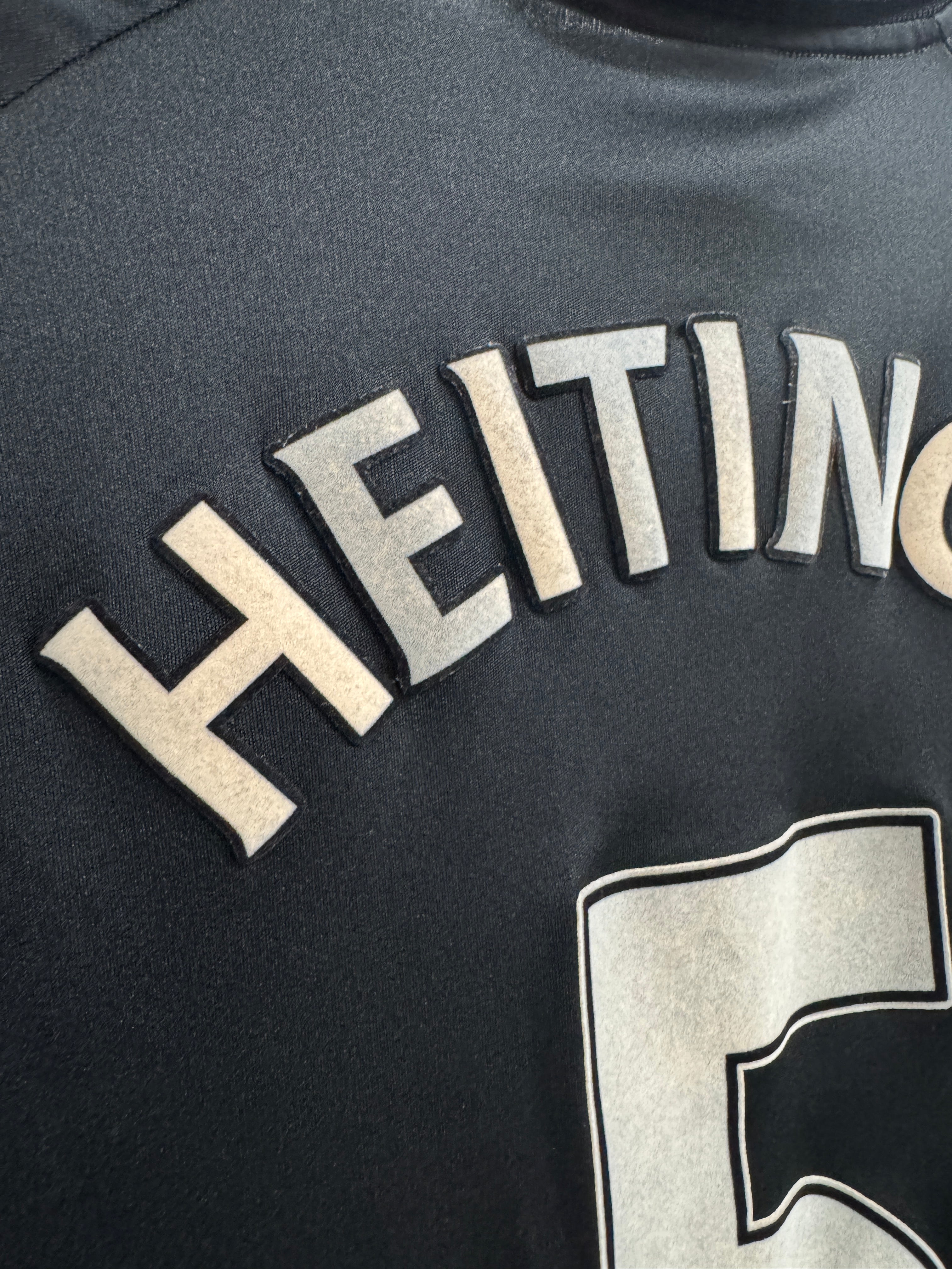 Everton 2009/10 John Heitinga #5 Away Shirt | Retro Screamers