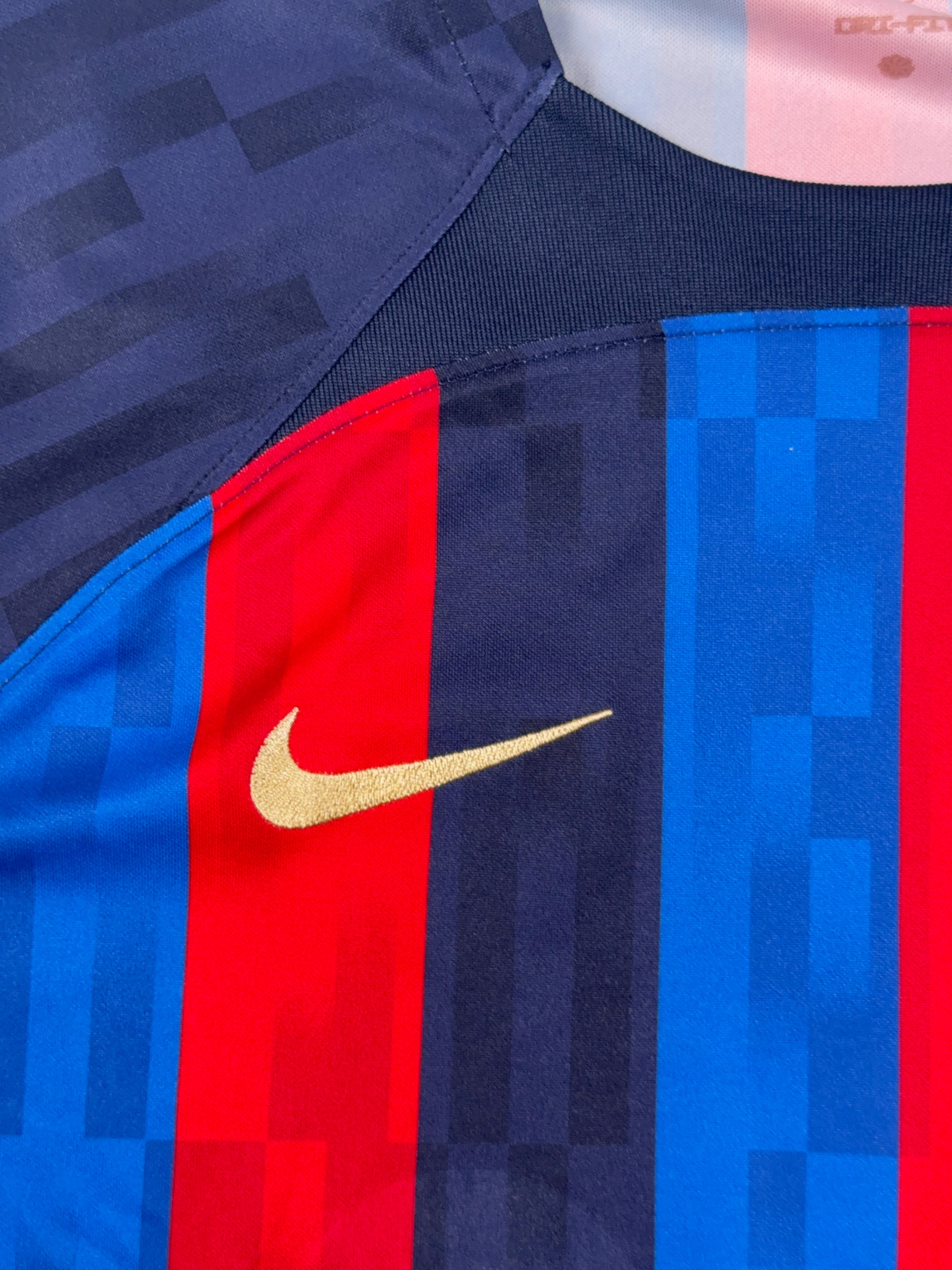 Barcelona 2022/23 Home Shirt - XL