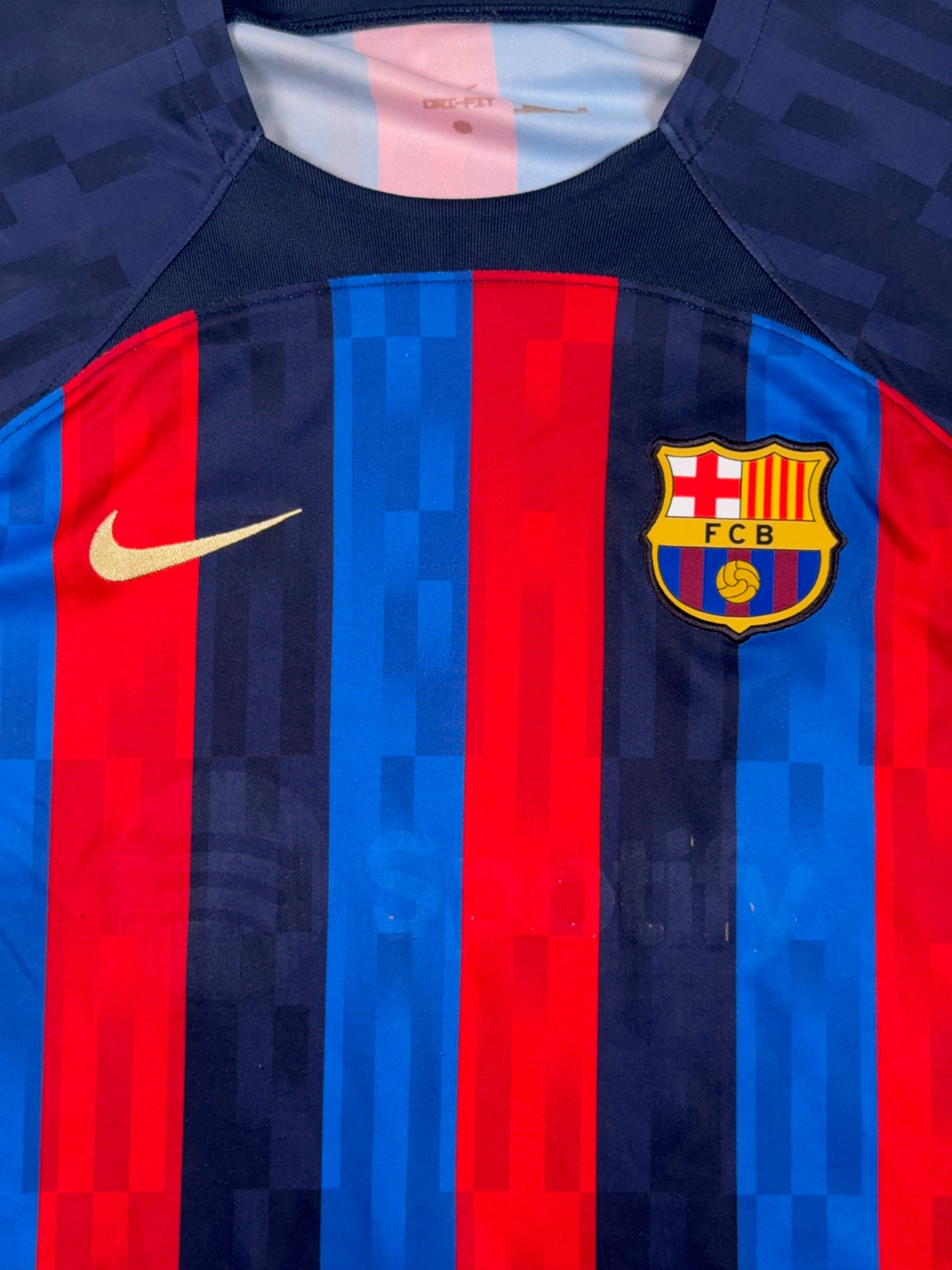 Barcelona 2022/23 Home Shirt - XL
