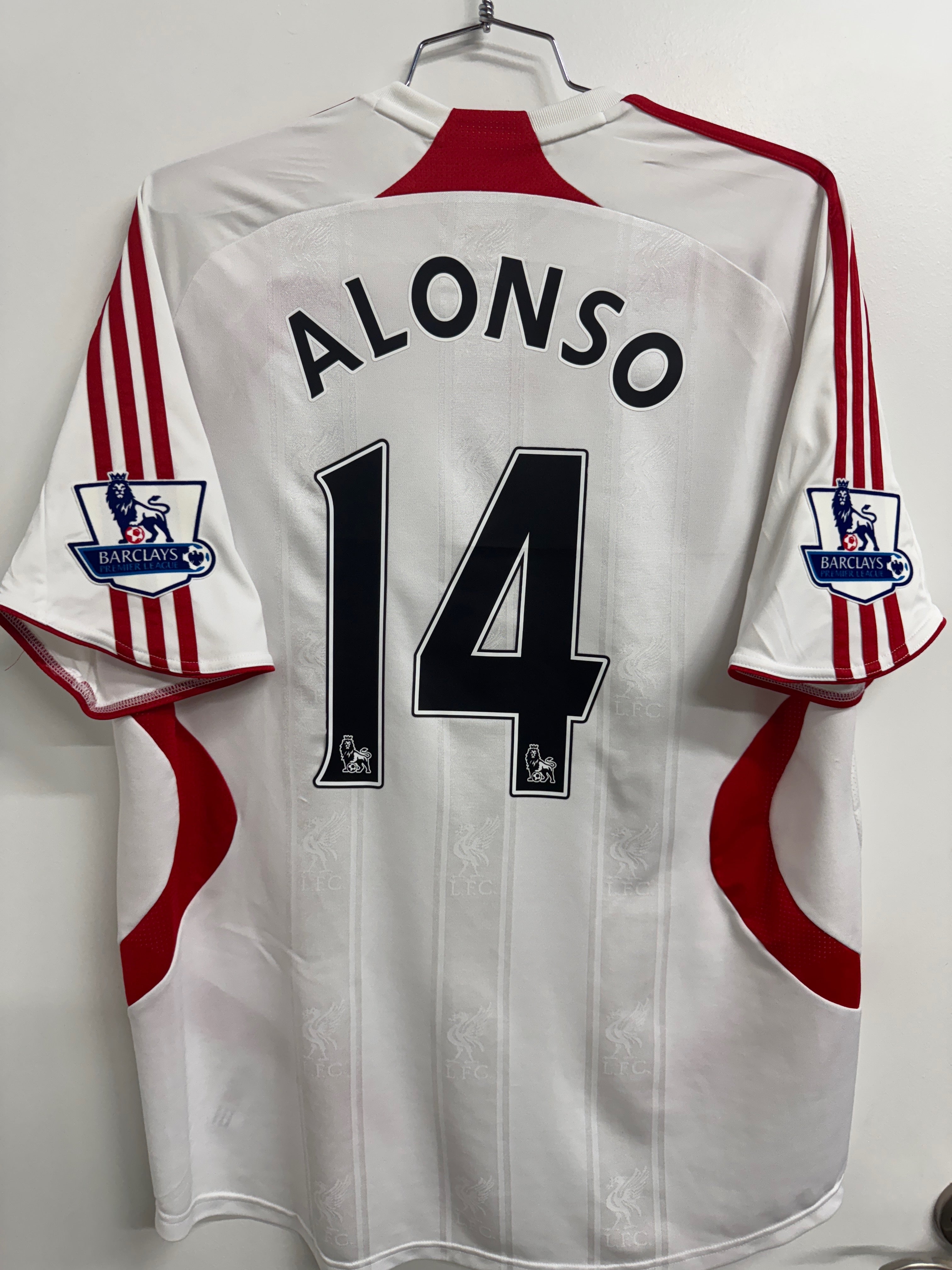 Liverpool 2007 Alonso #14 Away Shirt - L