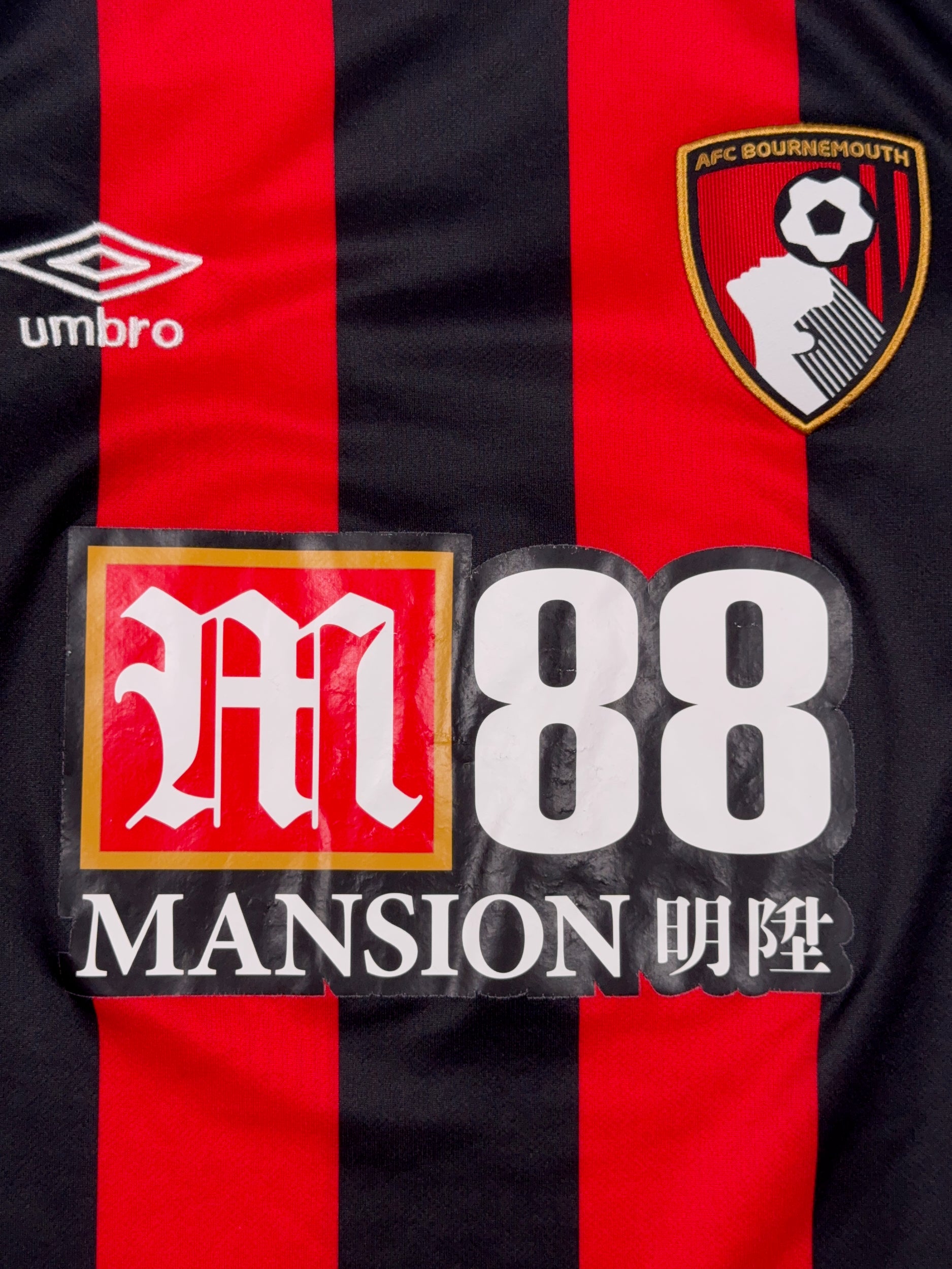 Bournemouth 2019/20 Home Shirt - M