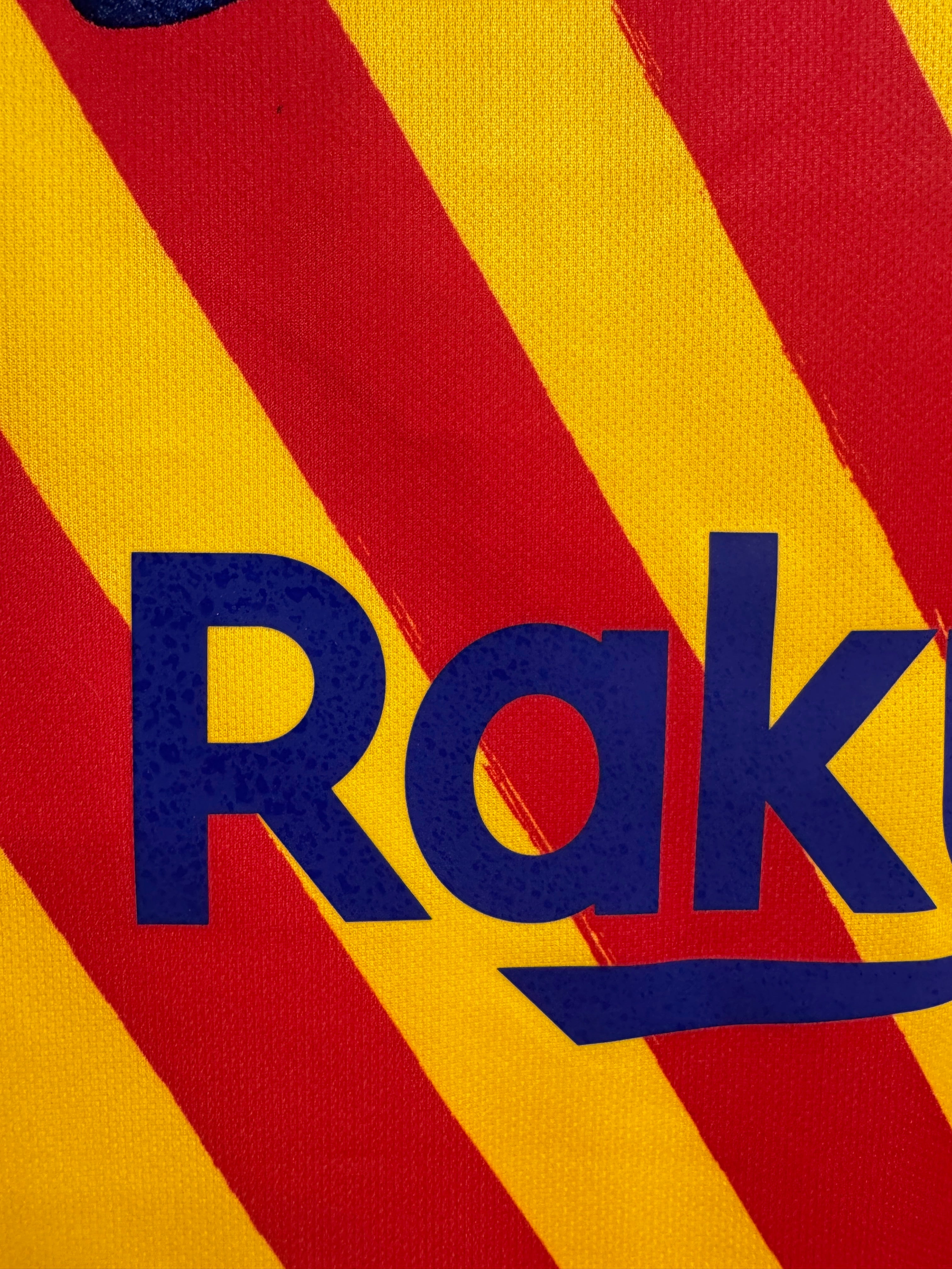 Barcelona 2019/20 4th Shirt - L