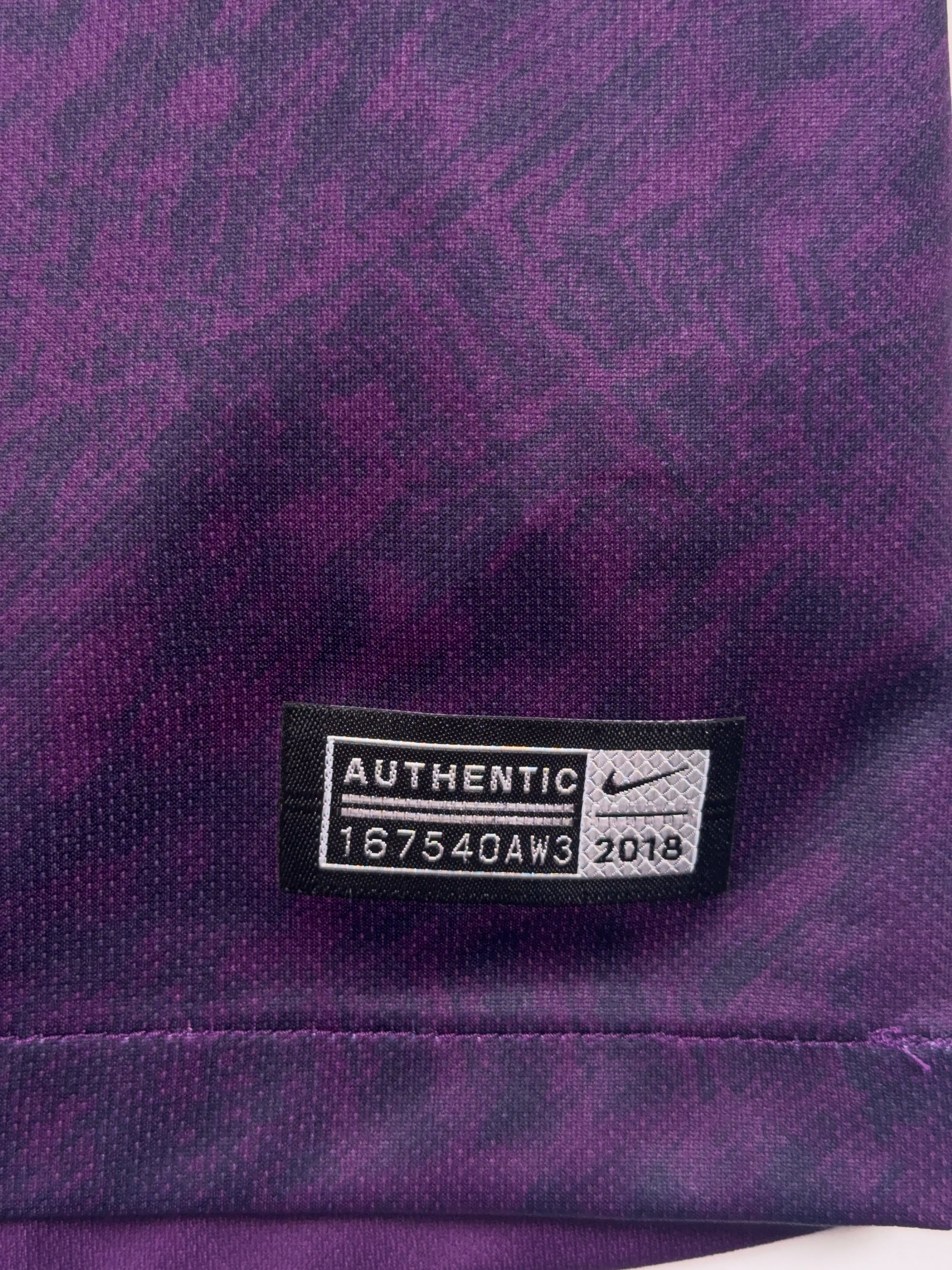 Manchester City 2018/19 Third Shirt - M
