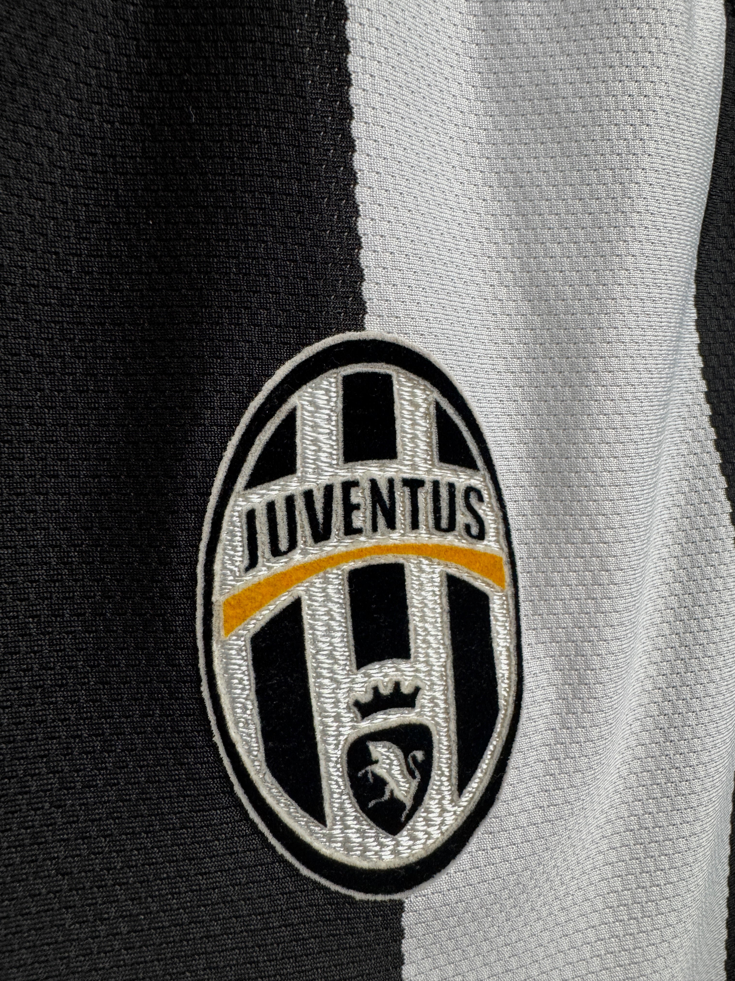 Juventus 2007/08 Home Shirt | Retro Screamers