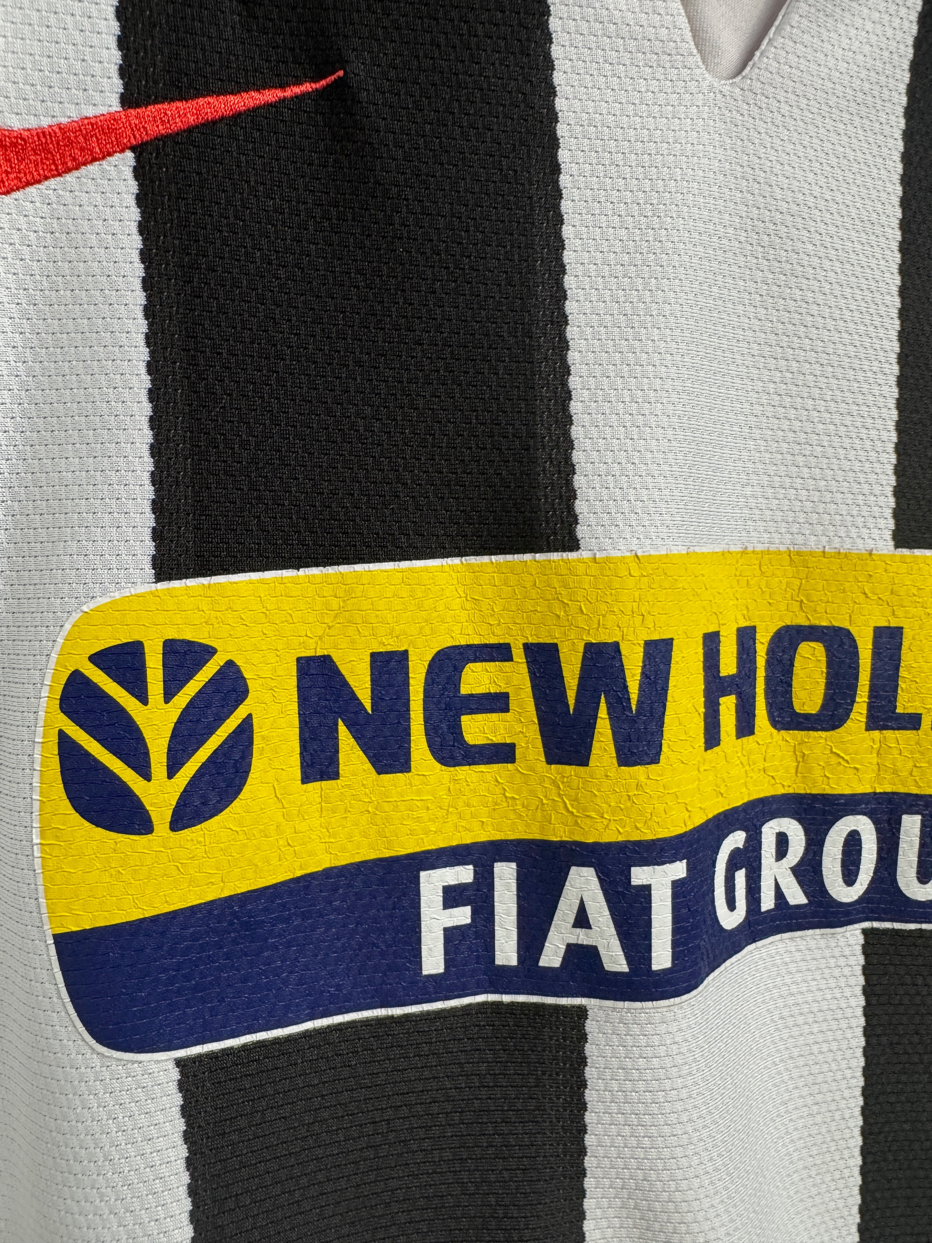 Juventus 2007/08 Home Shirt | Retro Screamers