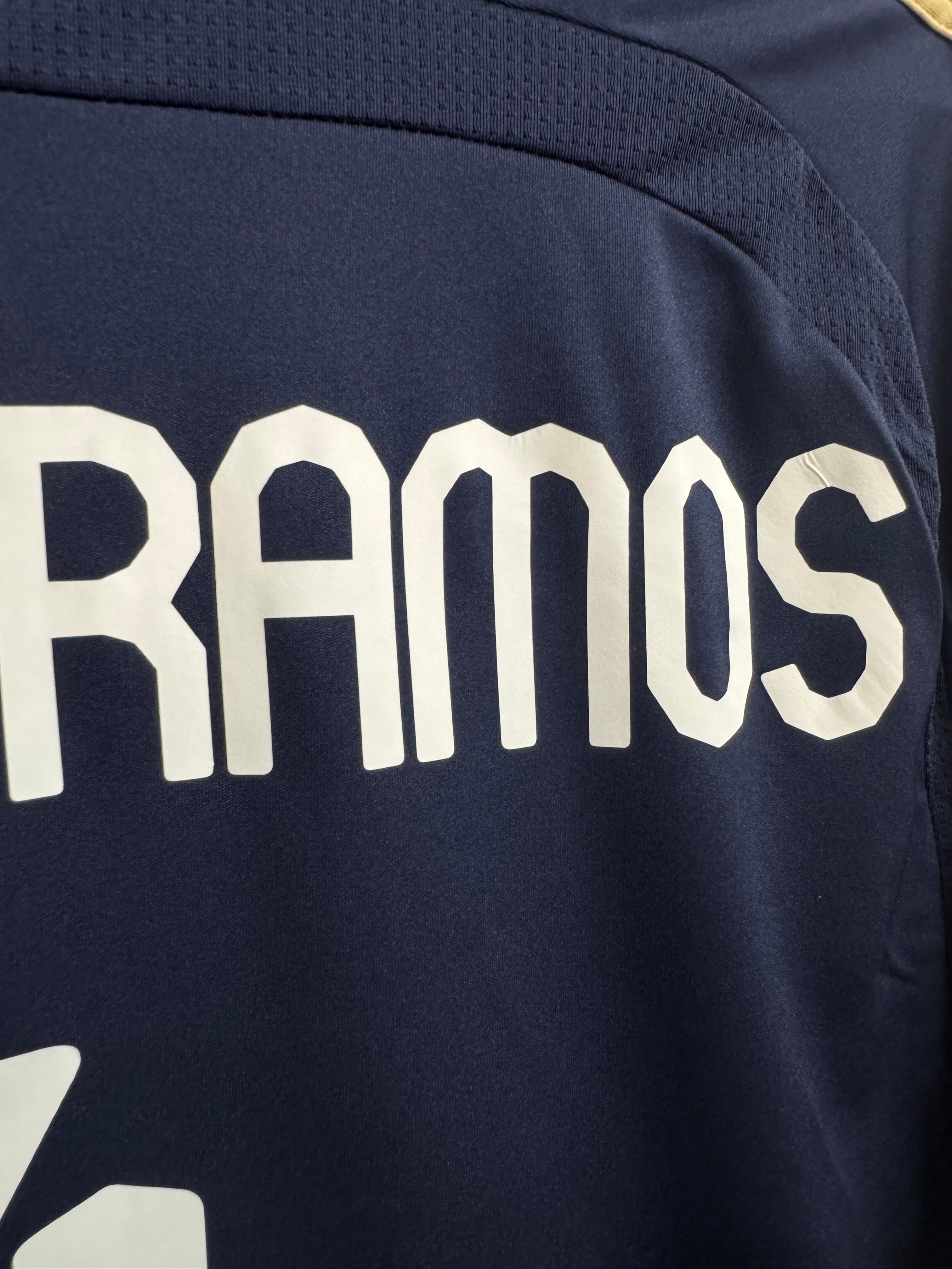 Real Madrid 2007 Sergio Ramos #4 Away Shirt - L