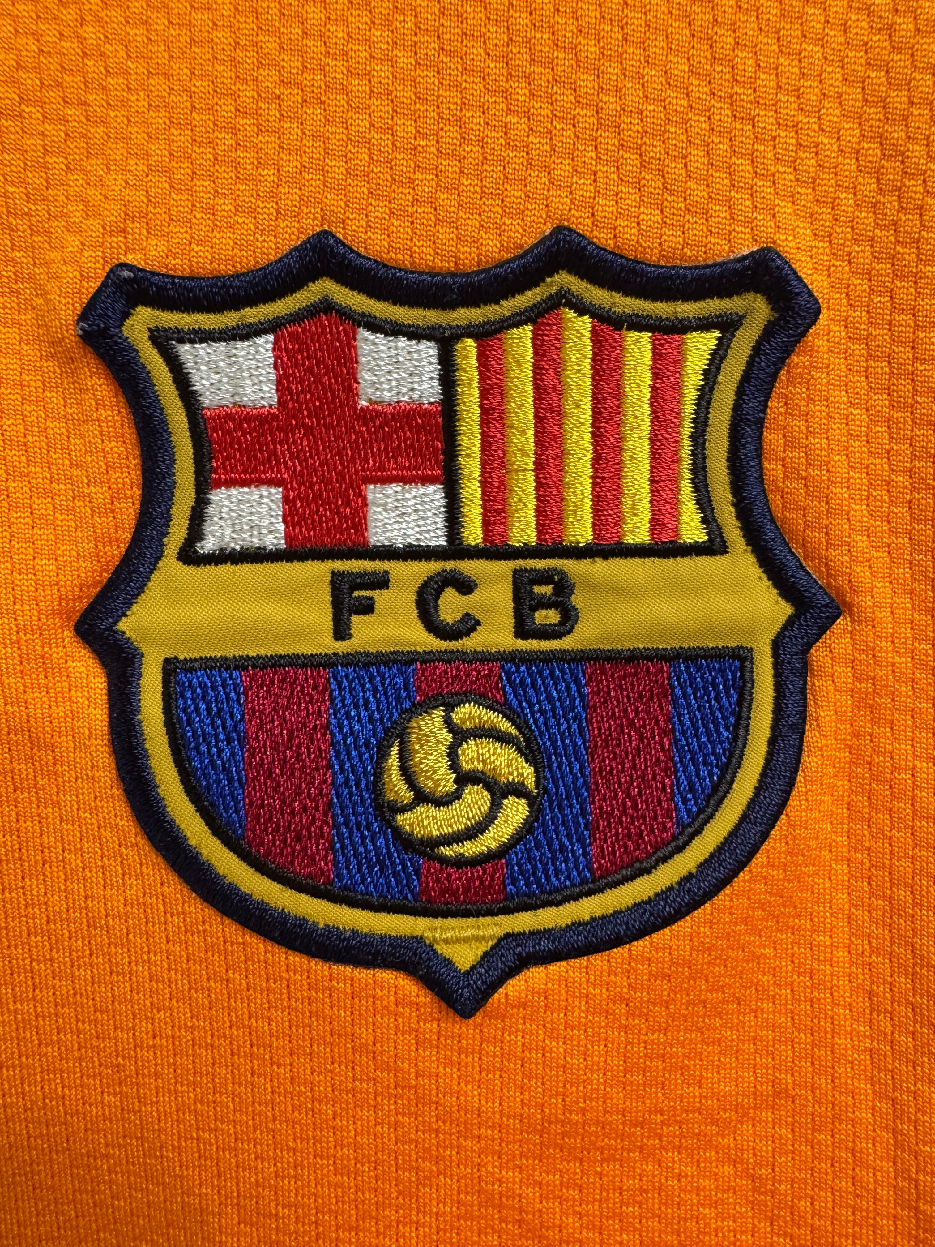 Barcelona 2006/07 Andres Iniesta #24 Away Shirt | Retro Screamers