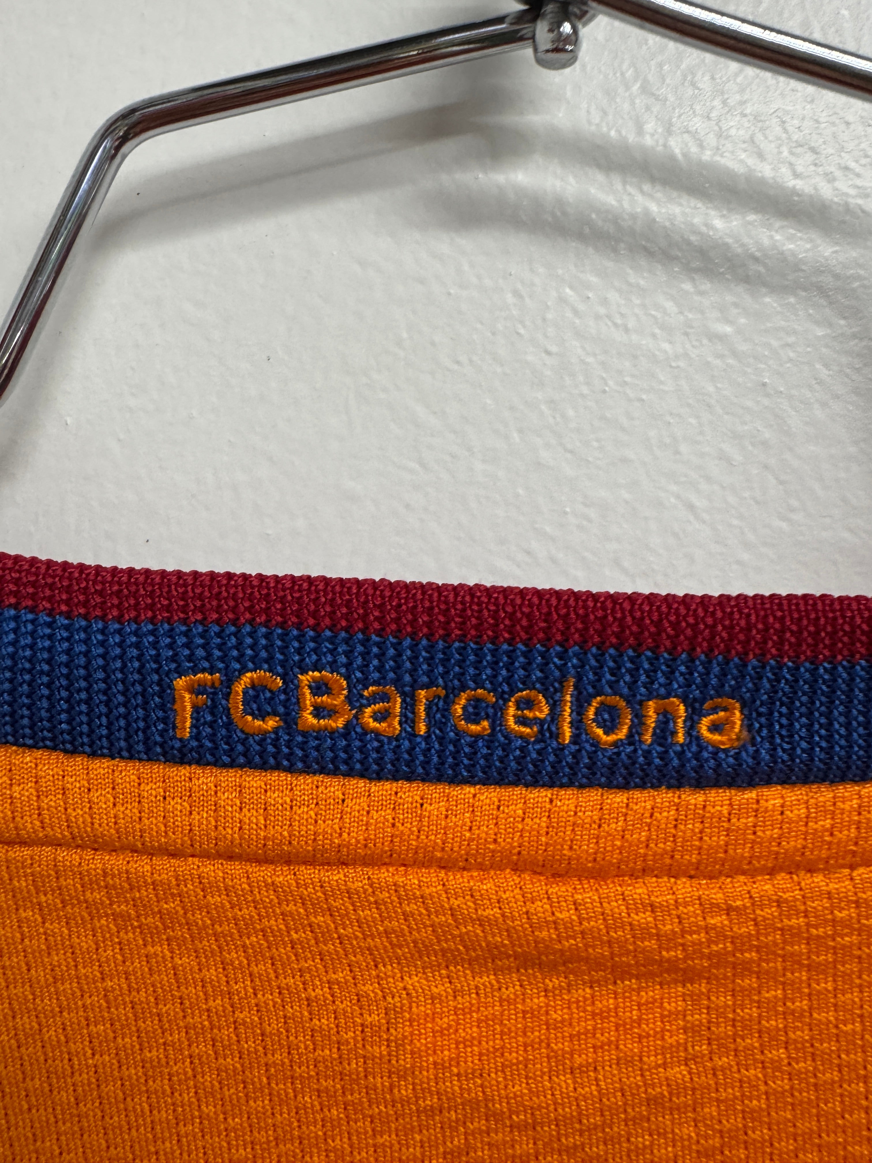 Barcelona 2006/07 Andres Iniesta #24 Away Shirt | Retro Screamers