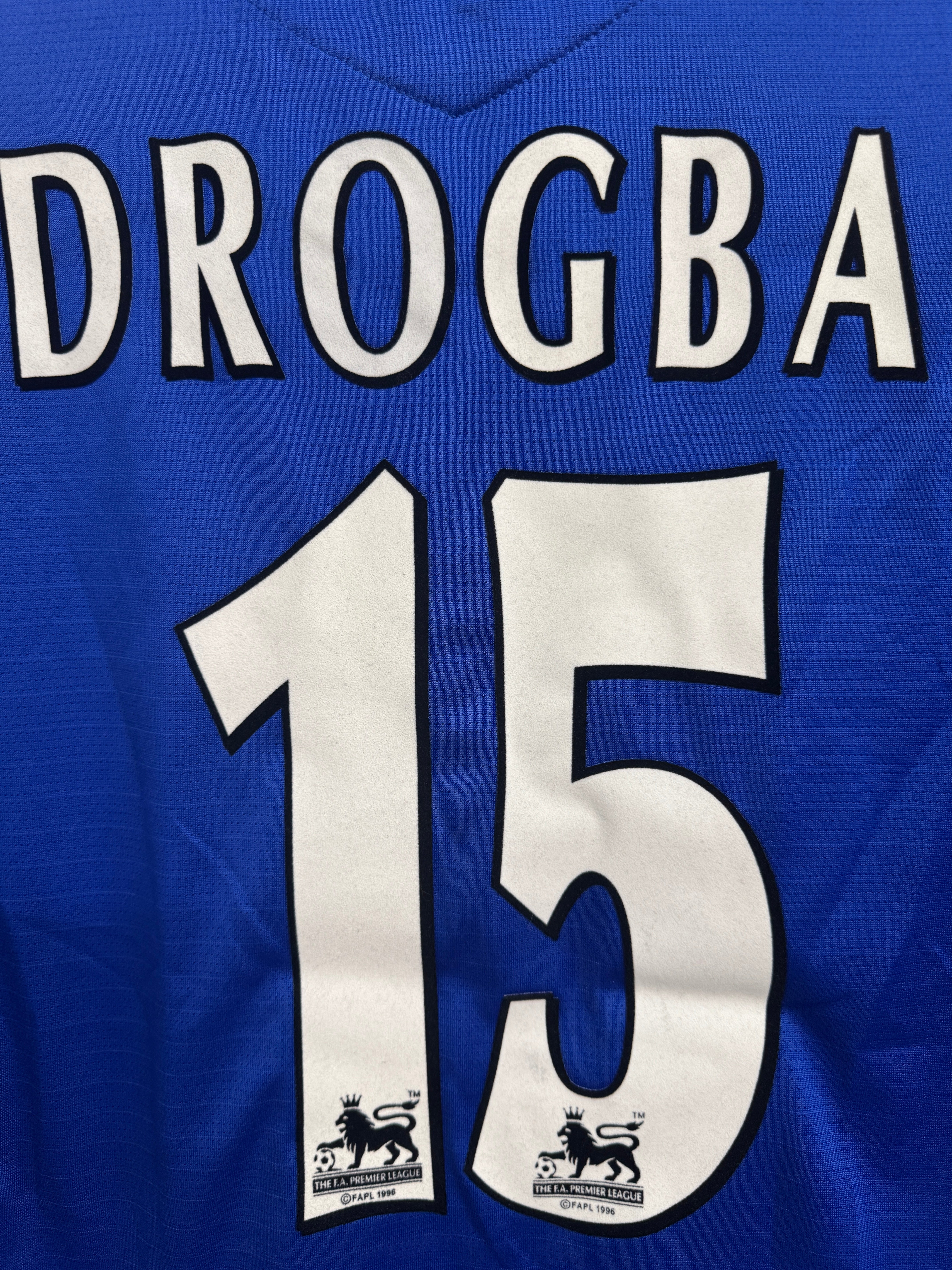 Chelsea 2005 Drogba #15 Home - L