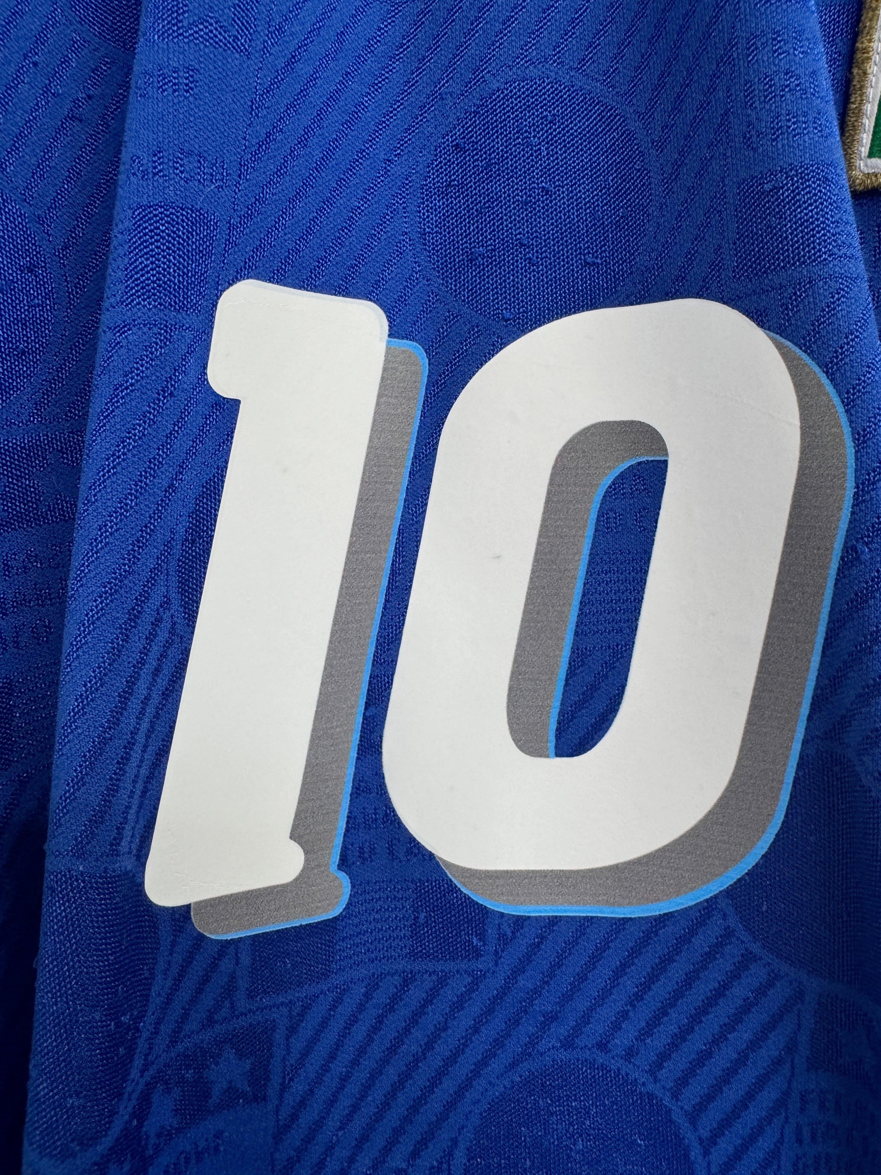 Italy 1994/95 Roberto Baggio #10 Home Longsleeve Shirt | Retro Screamers